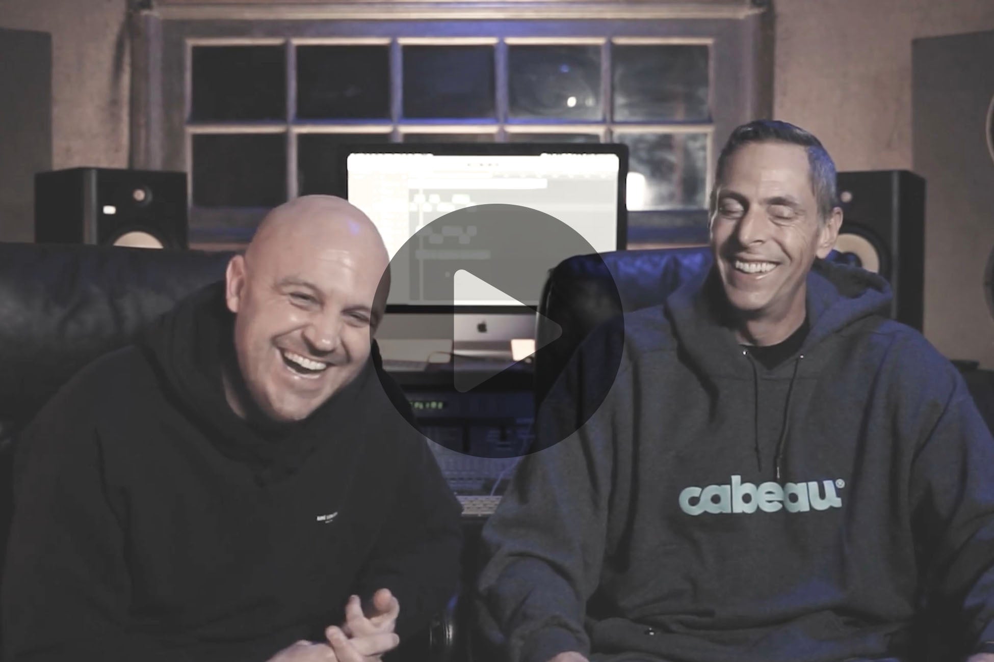 Charger la vidéo: The founders of Cabeau Music - David Sternlight and Chris Samba, talk about their love of Afro House music and how that inspired the creation of the music label. They also go on to talk about how the label operates, how many tracks are in the label's catalog, as well as events the label sponsors.